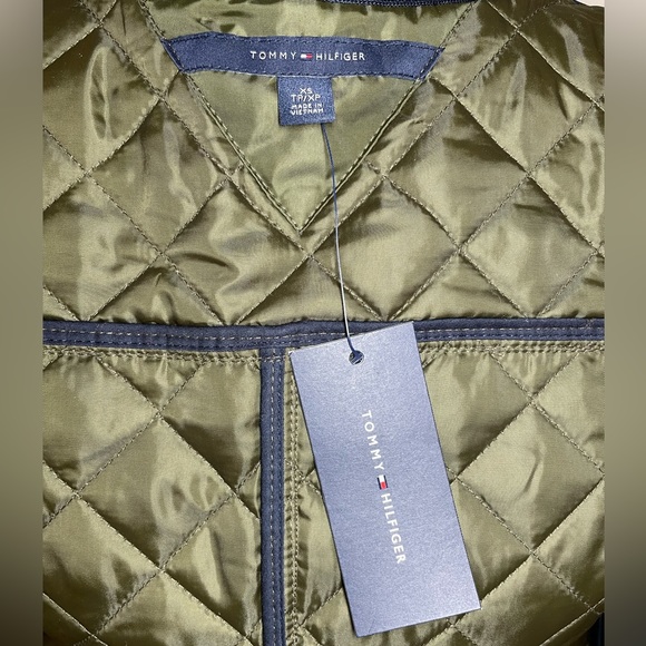 Tommy Hilfiger Quilted Vest - Picture 5 of 5